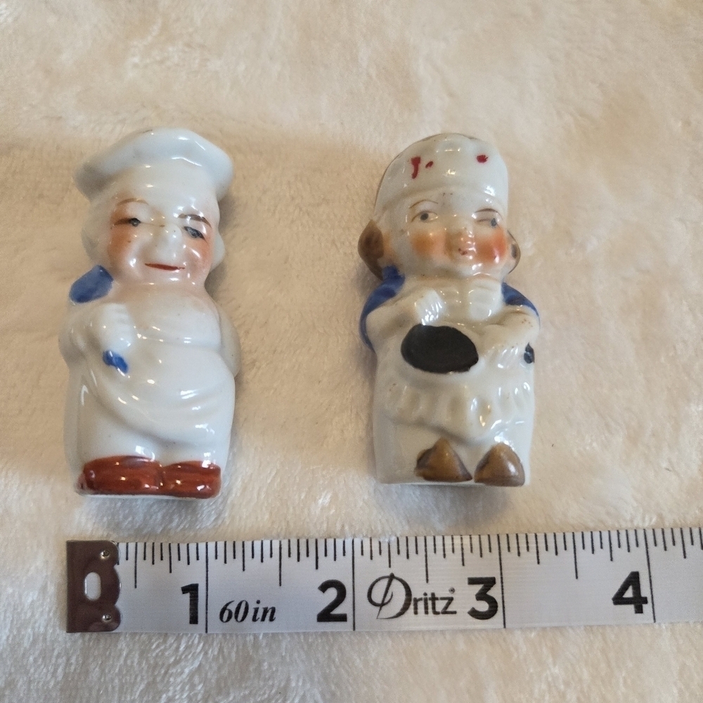 Vintage Made in Japan Husband & Wife Baker Chef Salt & Pepper Shakers Ceramic - Picture 9 of 10